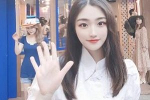 南航八字大奈丰腴空乘二度幽会把玩教育_