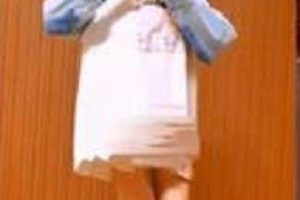 抖音钰儿又名舍得妹 边跳边脱