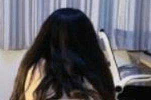 极品清纯美少女为“爱”献身