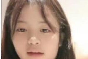 斗鱼新晋超人气稀缺豪放姐妹花齐上阵【国产】（姐妹花）酒店双飞实录绝版合集[1V-990M]