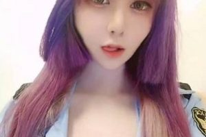 某推童颜巨R网红-MIKO