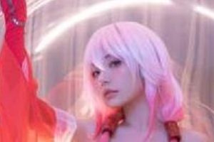 高颜值网红爆机少女喵小吉-罪恶王冠