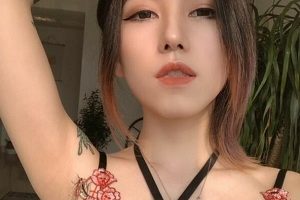 某推人气火爆国模之光妩媚霸气野性御姐女神【国模】极品（纹身御姐）最新大尺度合集[16V-9.2G]