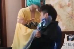 久妖制片厂新节目-穿越到王者荣耀的世界第二集