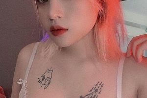 极品性感网红《89妹》 自拍分享