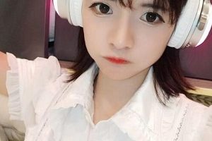 高颜值妹子网红《狗头妹子》优质写真合集