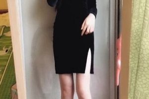 抖音动漫博主《春樱茶晨意》高端自拍视频