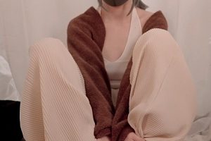 顶流女神《玩偶姐姐HongKongDoll》年终新作《情侣游戏1》美不可言