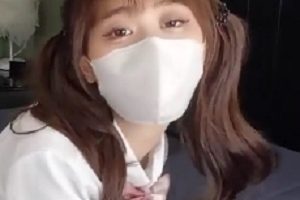 七度空间视频《cola酱》双马尾白丝袜JK妹子学生装