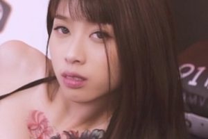 果冻传媒91制片厂婚内情《杨桃》纹身女