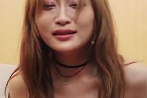 天美传媒TM0108《伊琬琳》剧情已婚美少女的哀羞1