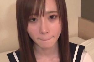 岛国FC一个很漂亮的学生妹