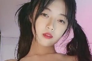 网红《白羊座》私房果舞