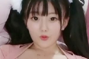 童颜网红《软软小湿妹》私人订制合集