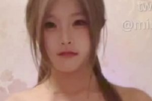 推特极品美女《小屁mimi》vip888高价