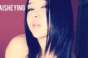 摄影大神《无敌爱》各种露出教育多人运动一应俱全