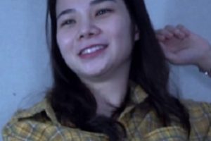 快手足控《沫沫》裸足底诱惑