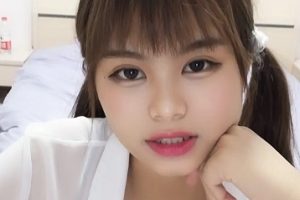 刚下水的新人蜂腰主播妹子