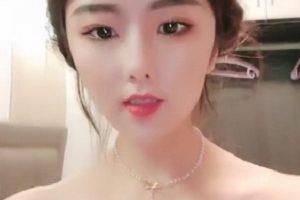 超大玉兔网红与粉丝线下密会