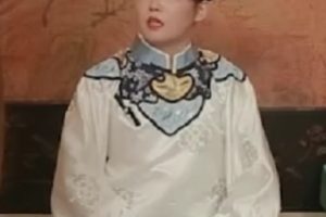 MAD-017贵妃裙下臣-《文冰冰》