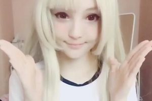 已婚少女大场面套图极品白皙的女王