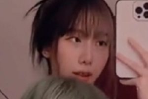 完美身材粉嫩极品尤物