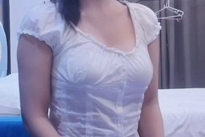 纯欲妹子女学生和大神约p极品身材叫声动人