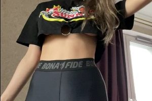 俄罗斯版米兰达可儿《Selti》紫薇私拍