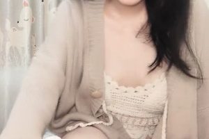 首发清纯系《小小》