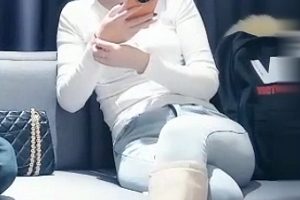 探花系列之会一字马的肤白貌美舞蹈艺术生