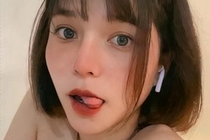 Onlyfans女神反差《pimnalin》顶级私拍