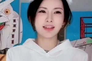 抖音《一只霸王兽》直播双视角直播回放