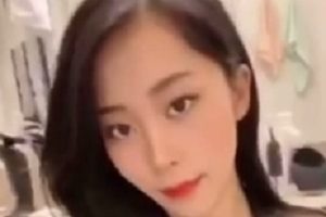 快手网红主播《美静唱歌给你听》18部私拍