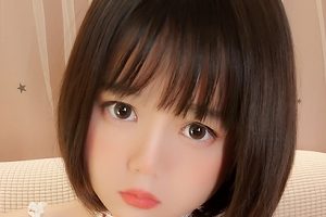 模特《肉肉》红色套装