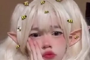 onlyfans《Me1adinha》cos一拳