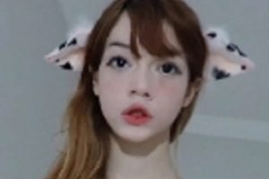 onlyfans妹子《Me1adinha 》资源合集