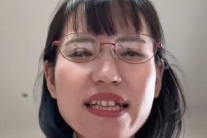 《FC2PPV》系列 超美眼睛萌娘