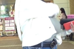 街拍视频《Tousat》极品巨R极其养眼