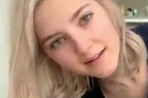 各种咬技展示《斗唇弄舌》 短视频