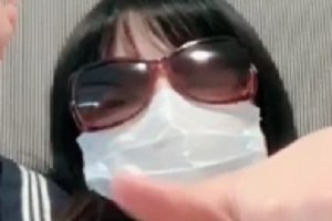 极品网红美少女《喵兔兔》黑丝尽情展露