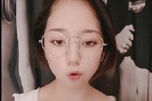 素人眼镜妹激烈XX