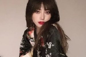 极品抖音网红女神有尺度自拍