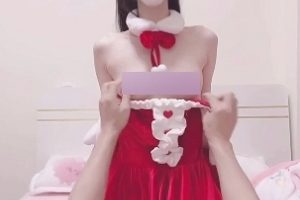 糖心传媒《粉se qing人》圣诞特辑