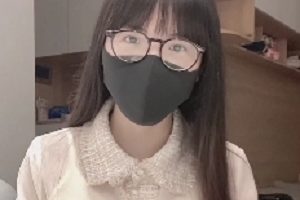 超美反差眼镜女神给你上生理课