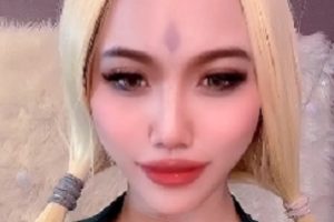 Onlyfans巨R欧美女神《ariaboobie》