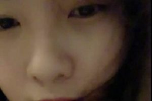 02年主播《阿狸》露脸一对一大秀