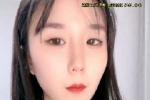 惊现-氣質短發美少女巨兔露出