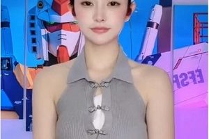 抖音女主播《一只霸王兽》直播双视角私拍视频