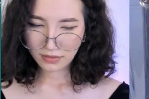 题应该是：“大肛机出浆交流群百度盘自行打包满足试试9571058861v+3.65g”