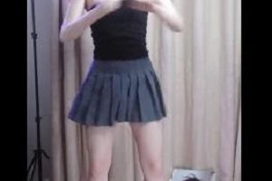 推特咚小姐抖音风L舞最新合集4V710M，白嫩大长腿，6月份小视频，不露脸！